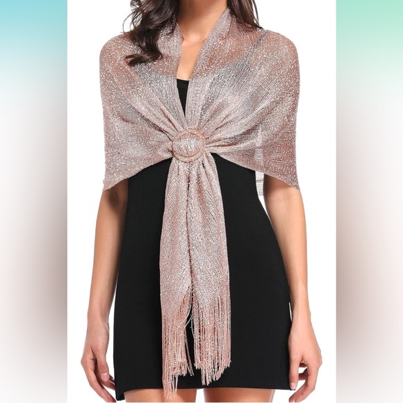 Vimate Accessories - 🏆HP🏆 NEW Rose Gold Sparkling Metallic Shawl/Wrap